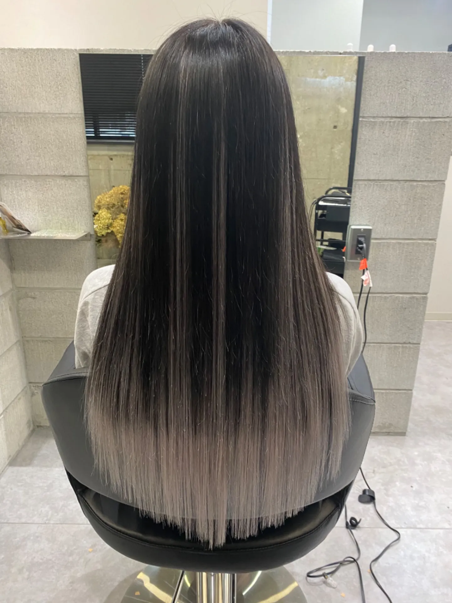 black＆silver hair 【SLAPS】